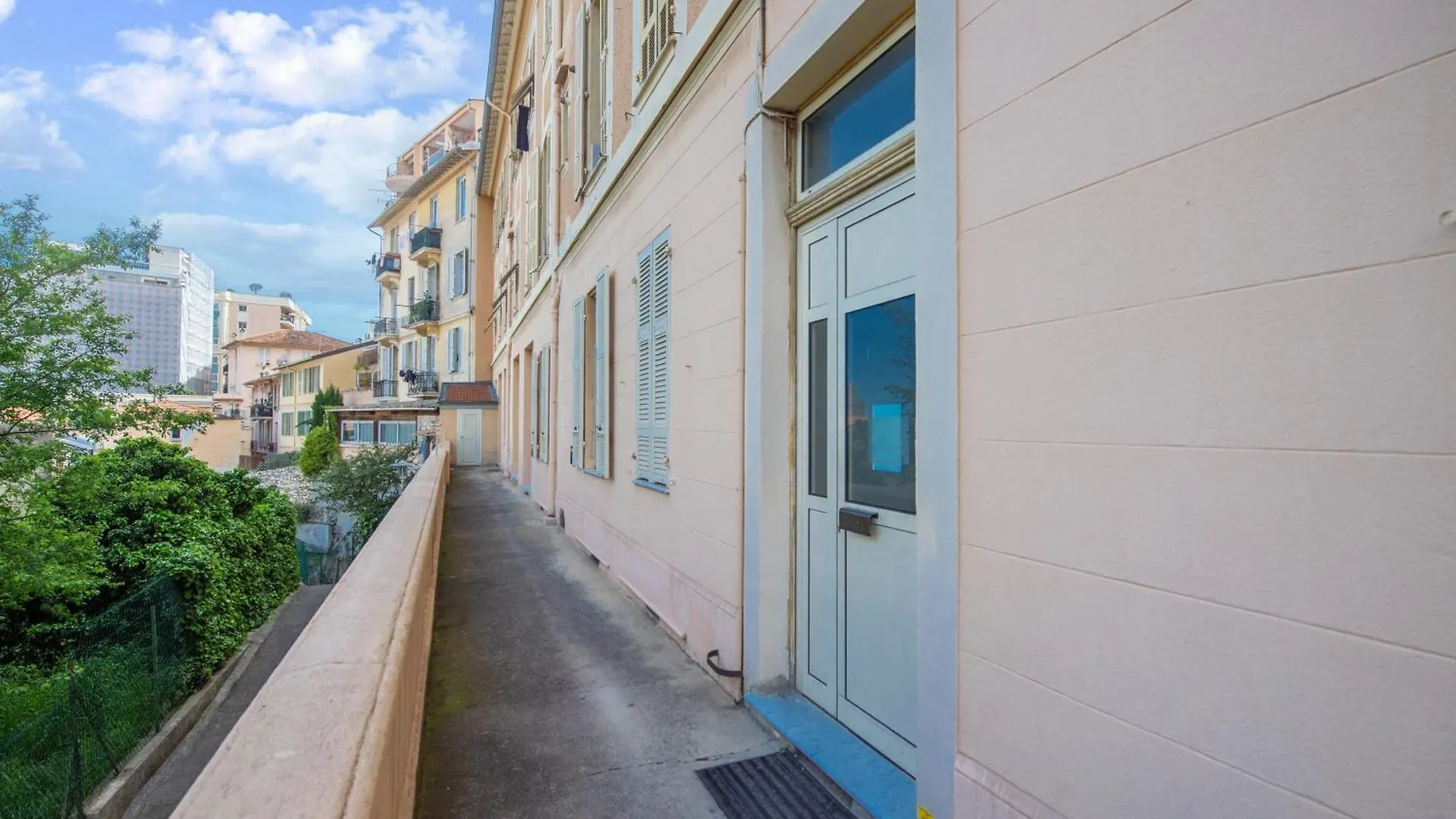 5Mn Monaco - Coquet Studio Avec Coin Nuit - Dq Beausoleil